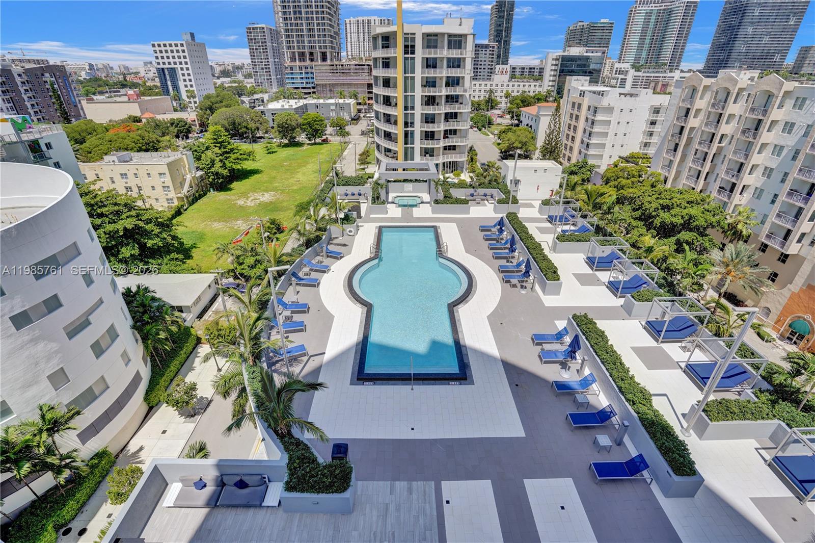 480 NE 30th St #1007 Miami, FL 33137