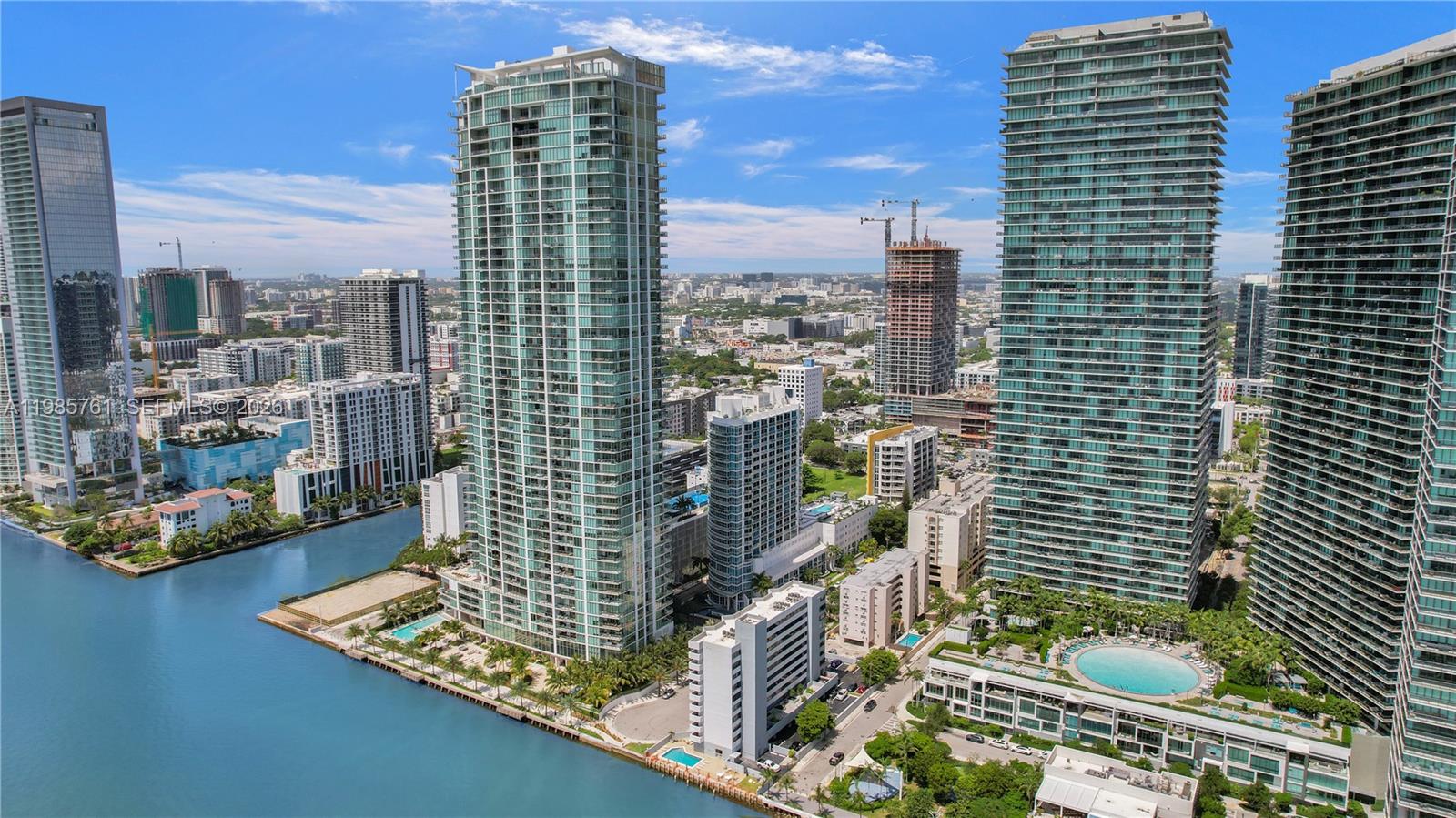 480 NE 30th St #1007 Miami, FL 33137