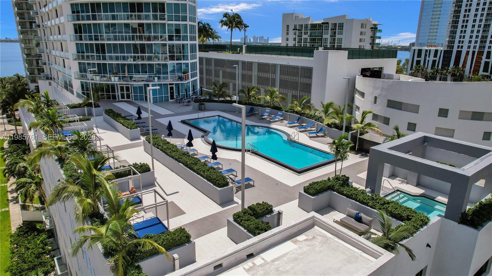 480 NE 30th St #1007 Miami, FL 33137