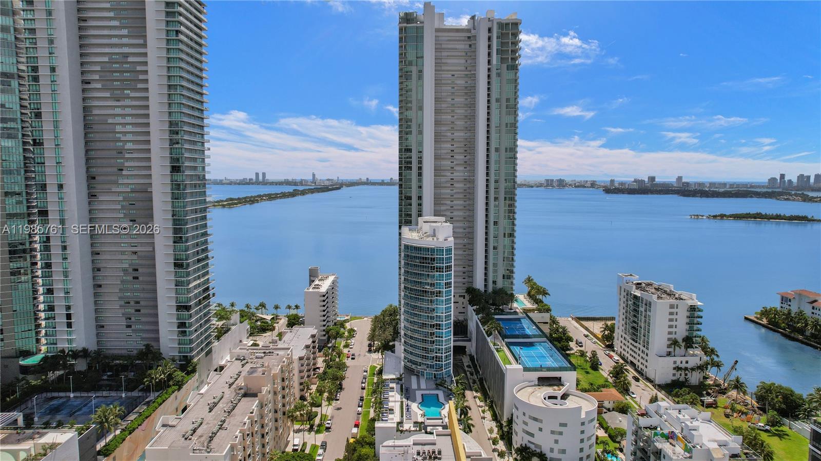 480 NE 30th St #1007 Miami, FL 33137