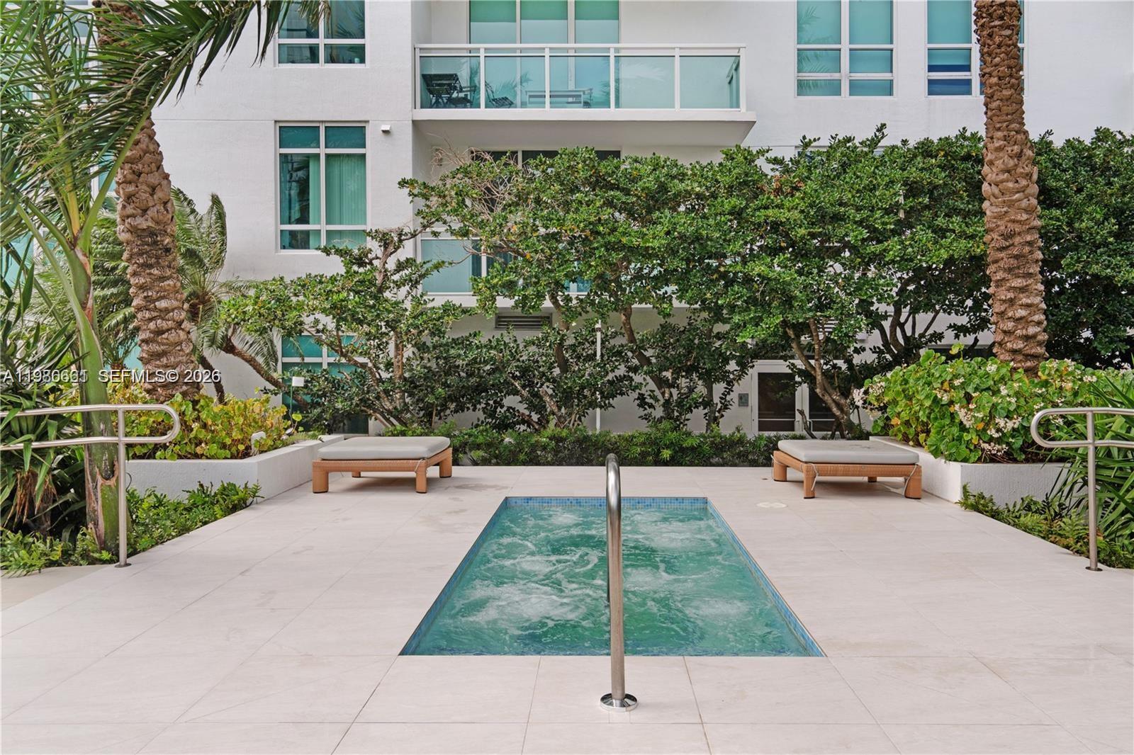 image The Plaza on Brickell West42