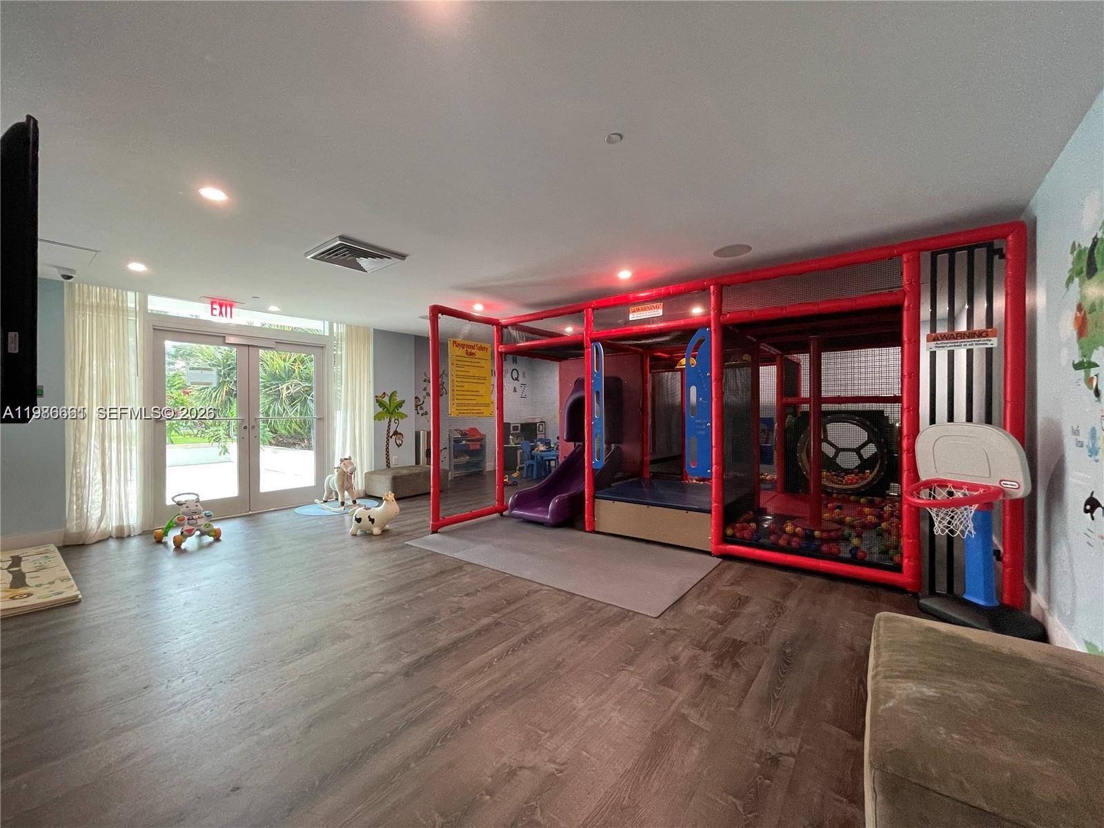 image The Plaza on Brickell West54