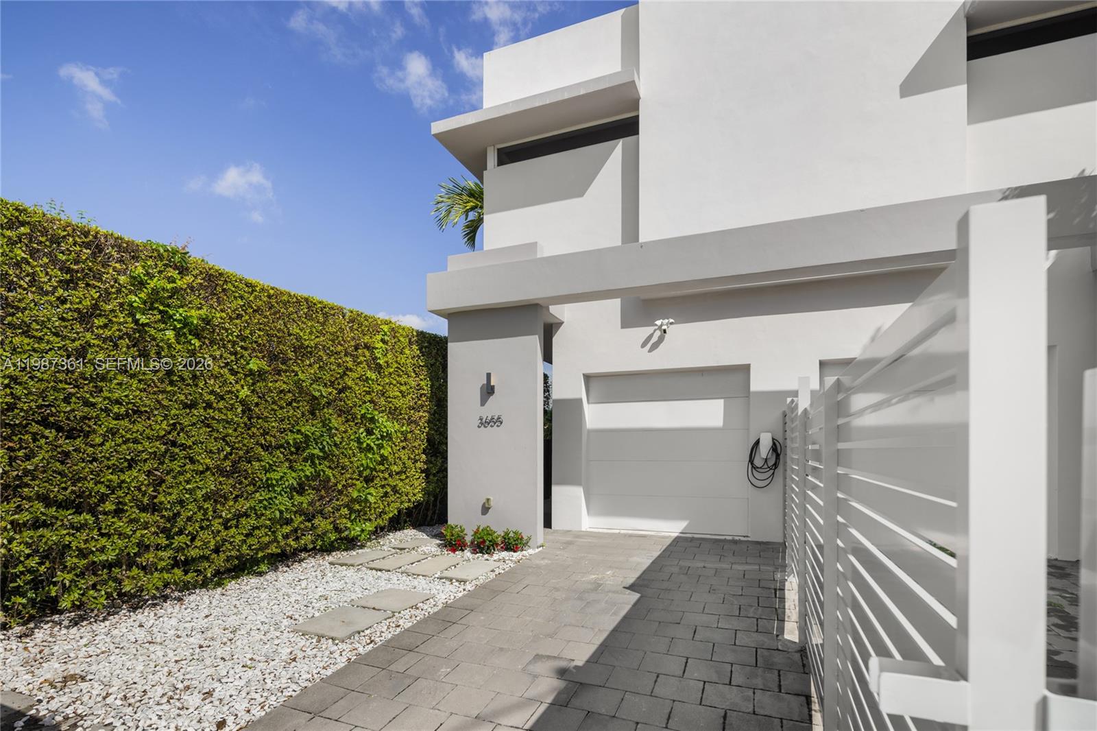 3655 SW 25th St #3655