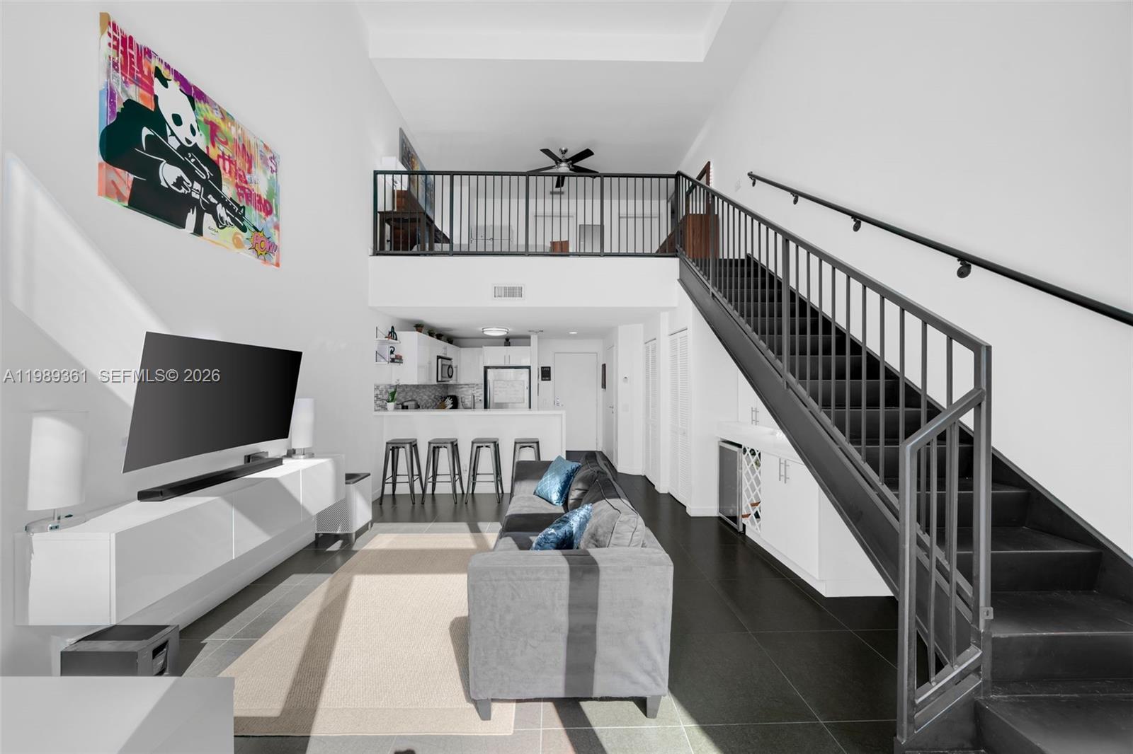 300 S Biscayne Blvd #L-410 Miami, FL 33131