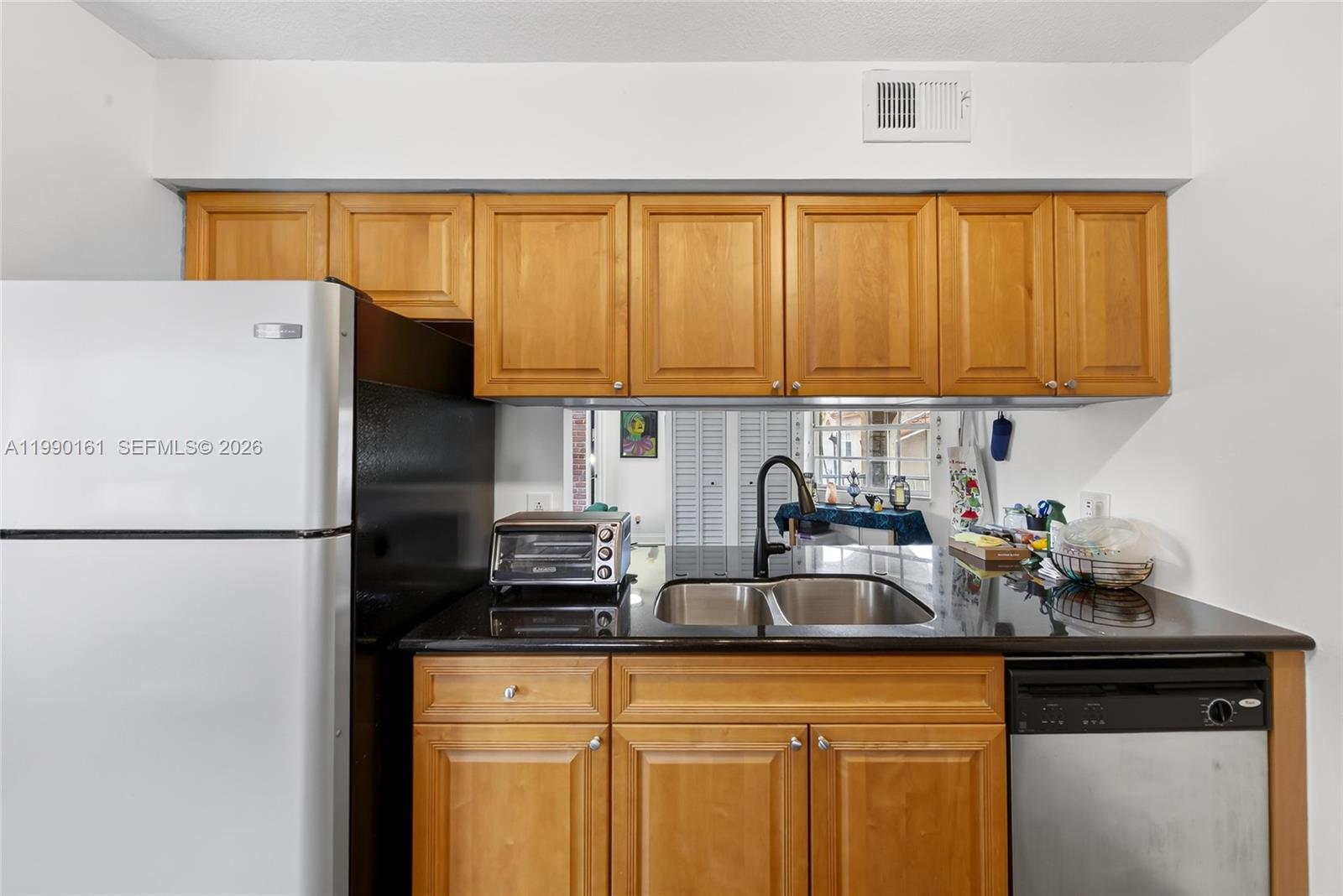 365 SW 86th Ave #201 Pembroke Pines, FL 33025