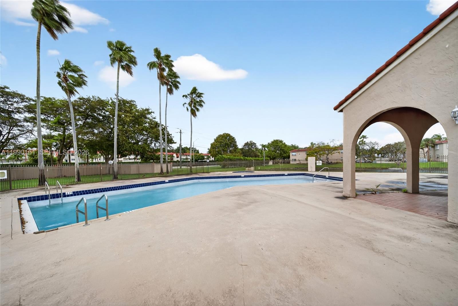 365 SW 86th Ave #201 Pembroke Pines, FL 33025