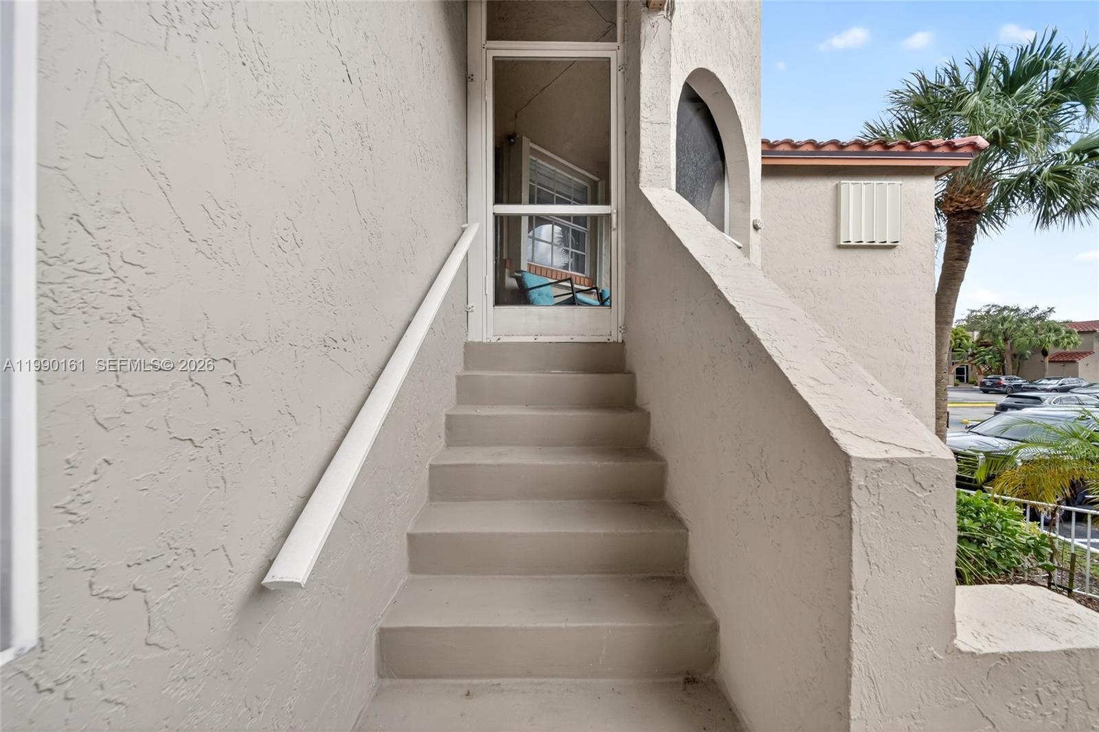 365 SW 86th Ave #201 Pembroke Pines, FL 33025