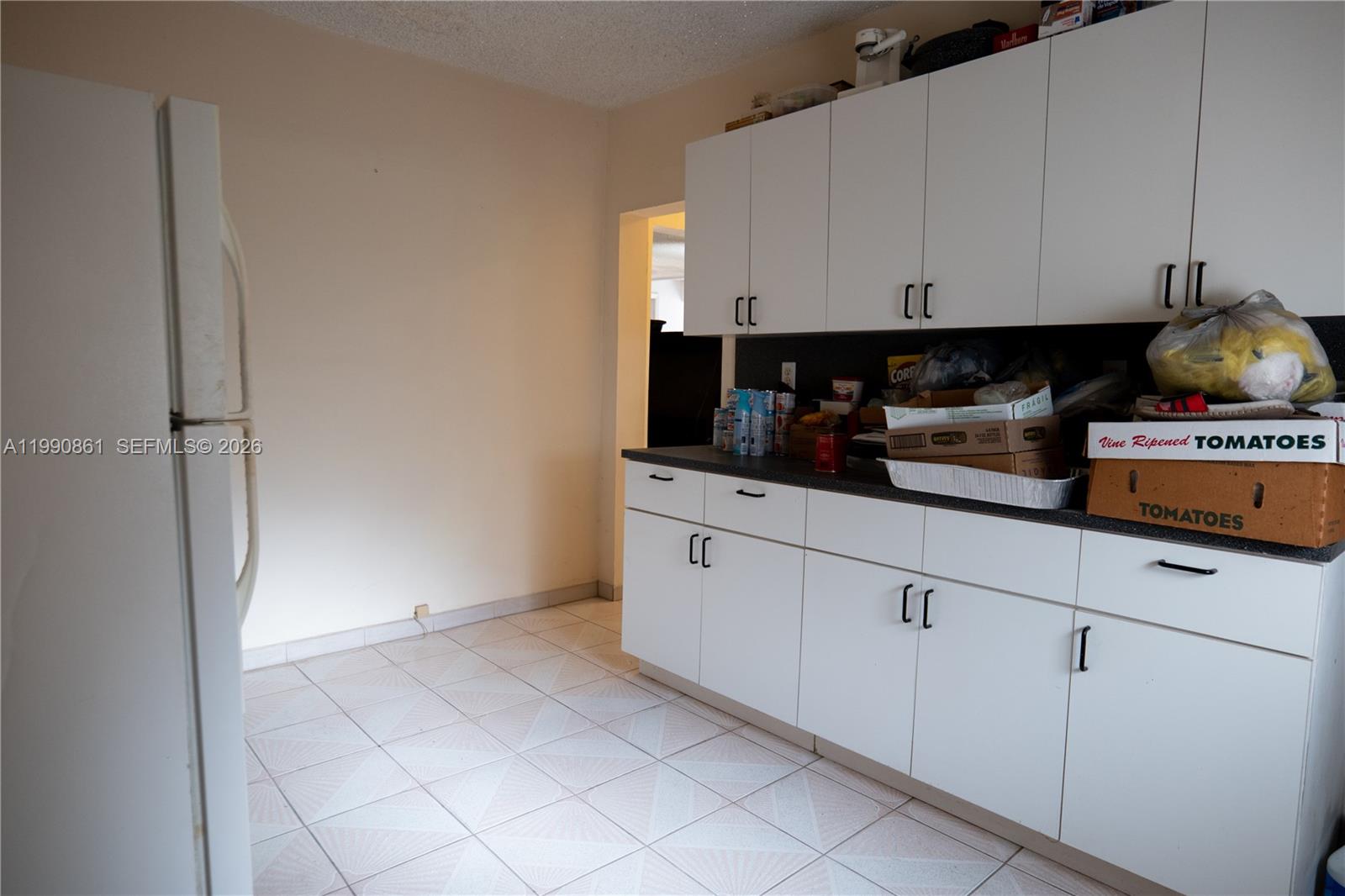 2323 SW 17th Ter Miami, FL 33145
