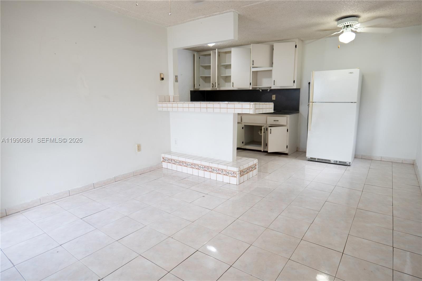 2323 SW 17th Ter Miami, FL 33145