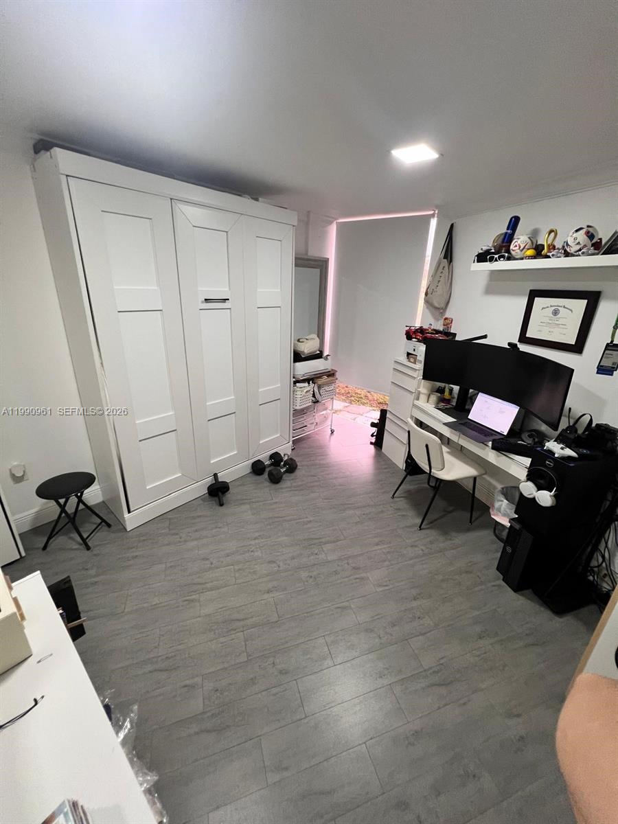 6955 NW 186th St #F104 Hialeah, FL 33015