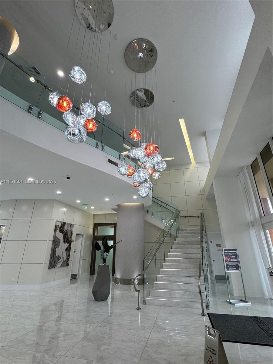 image The Venture at Aventura26