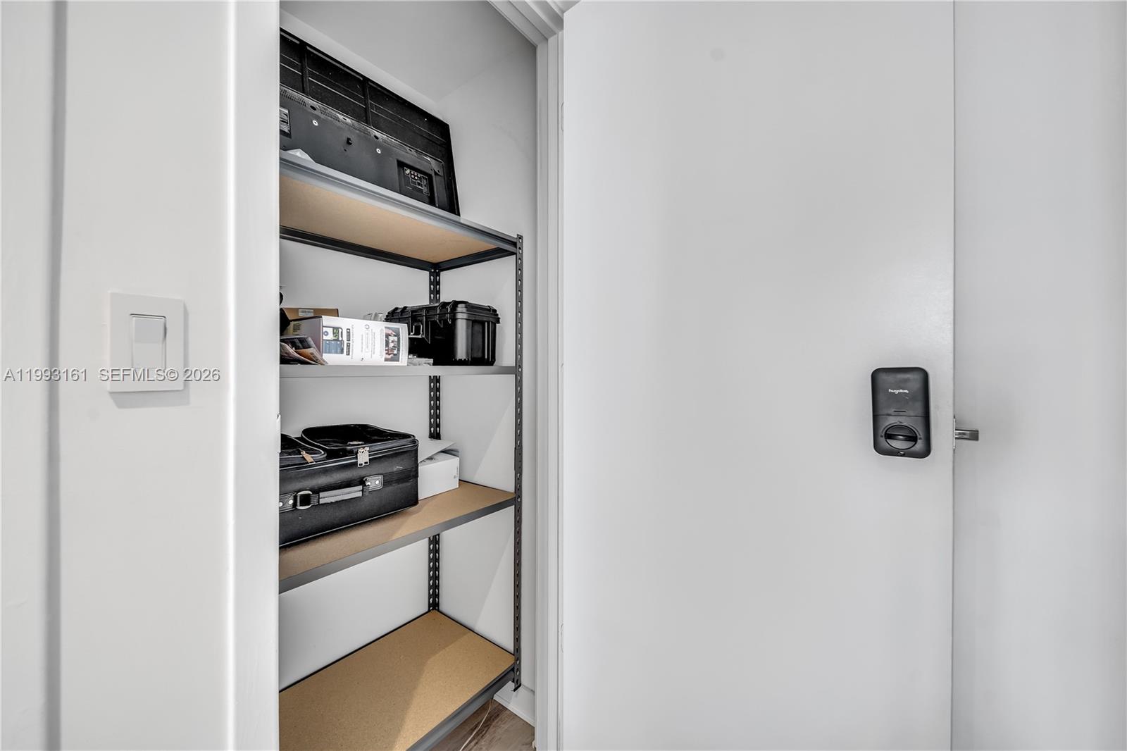 image Beachwalk Condominium17