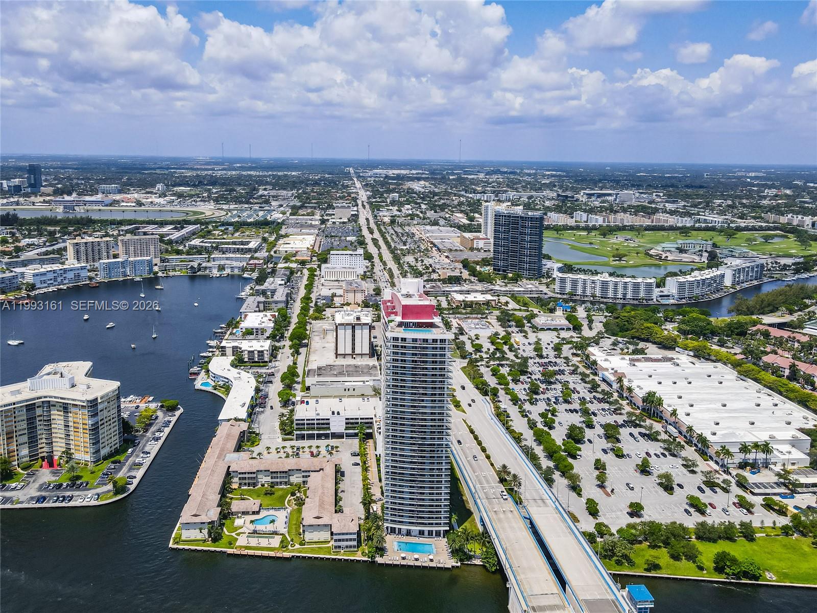 image Beachwalk Condominium20