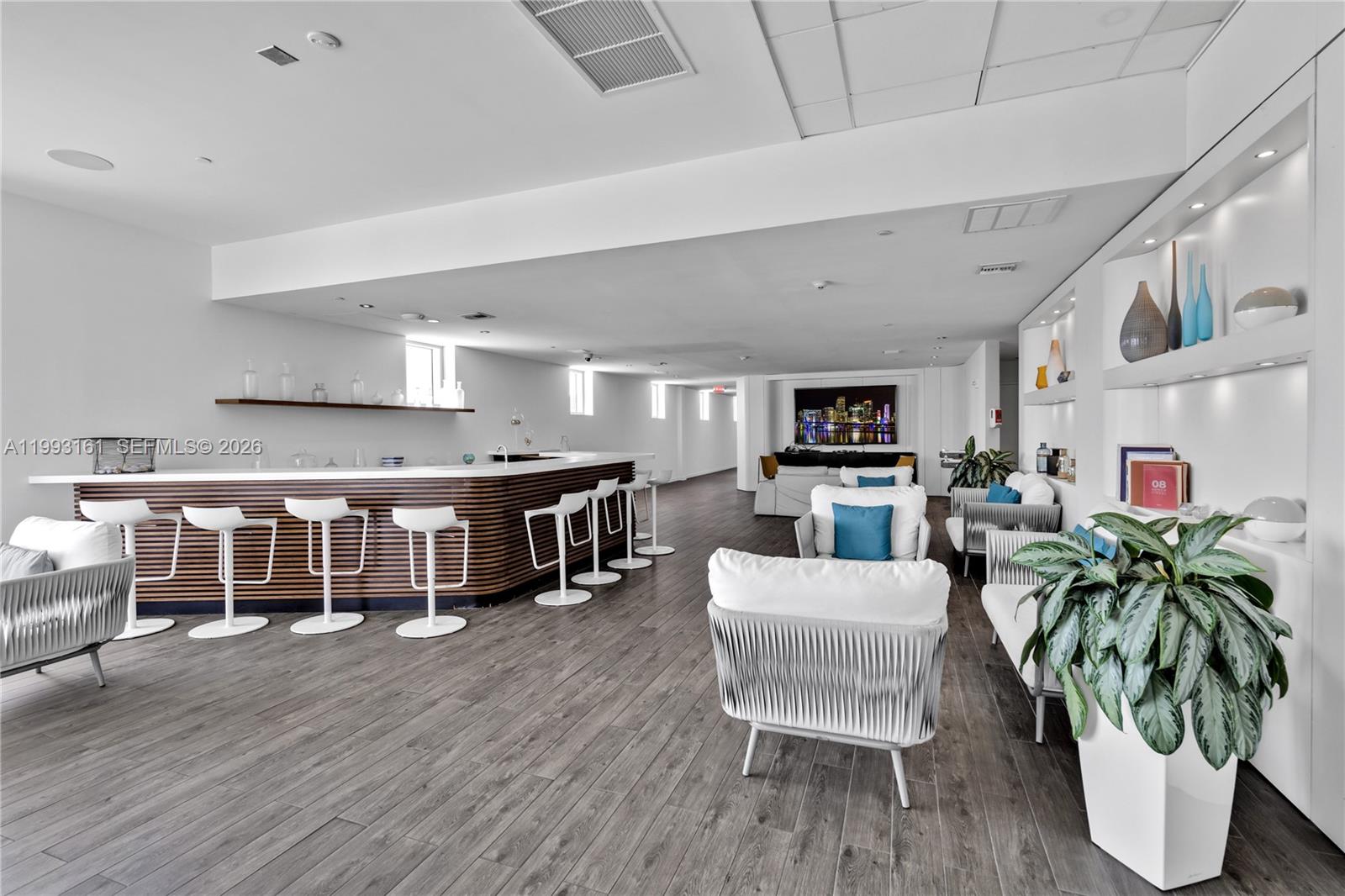 image Beachwalk Condominium27