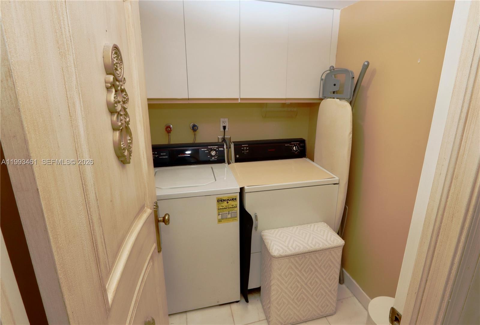 3530 Mystic Pointe Dr #2915 Aventura, FL 33180