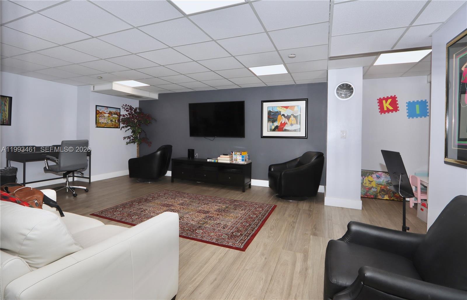 3530 Mystic Pointe Dr #2915 Aventura, FL 33180