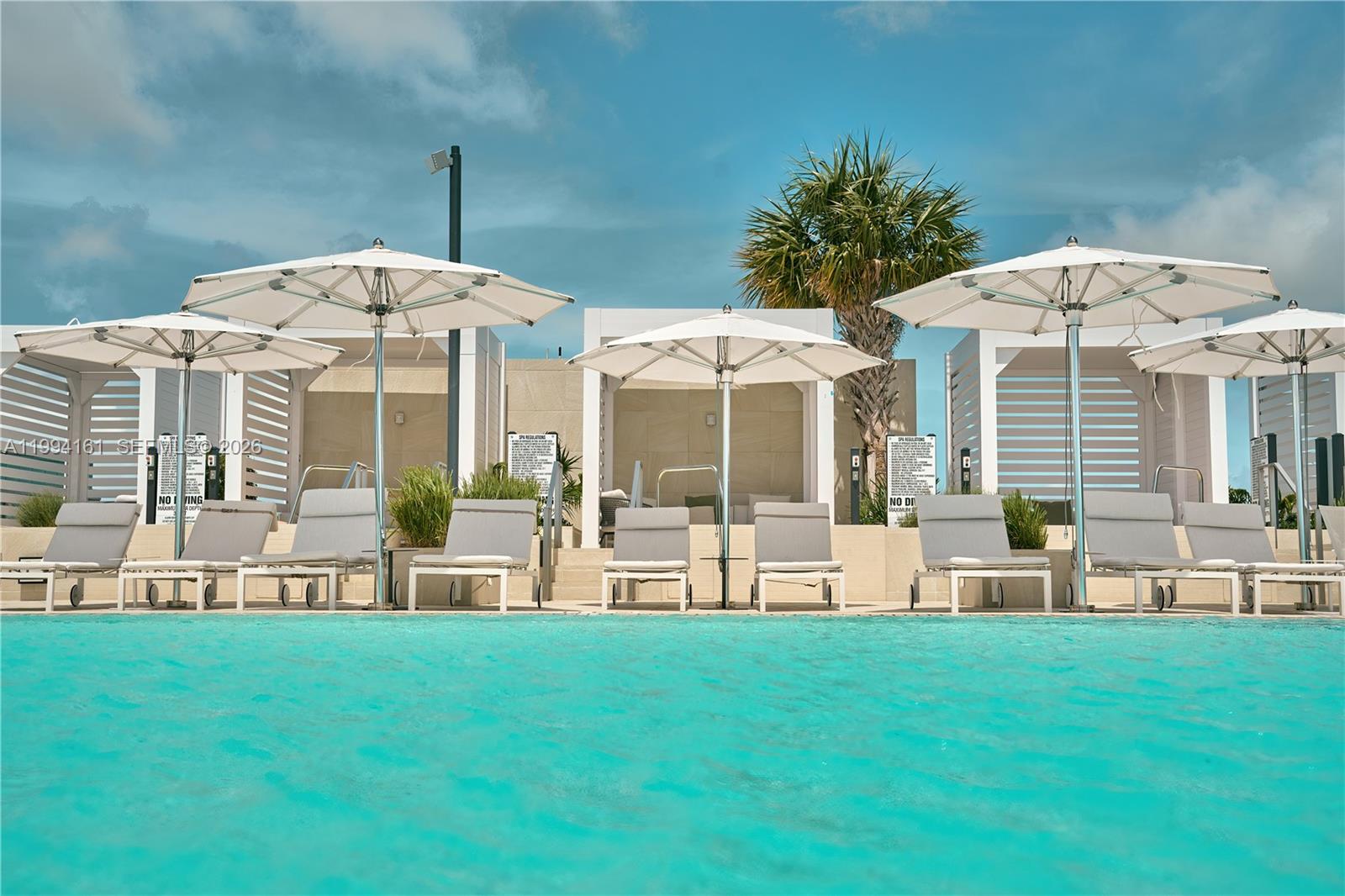 300 Biscayne Blvd Way #2706 Miami, FL 33131