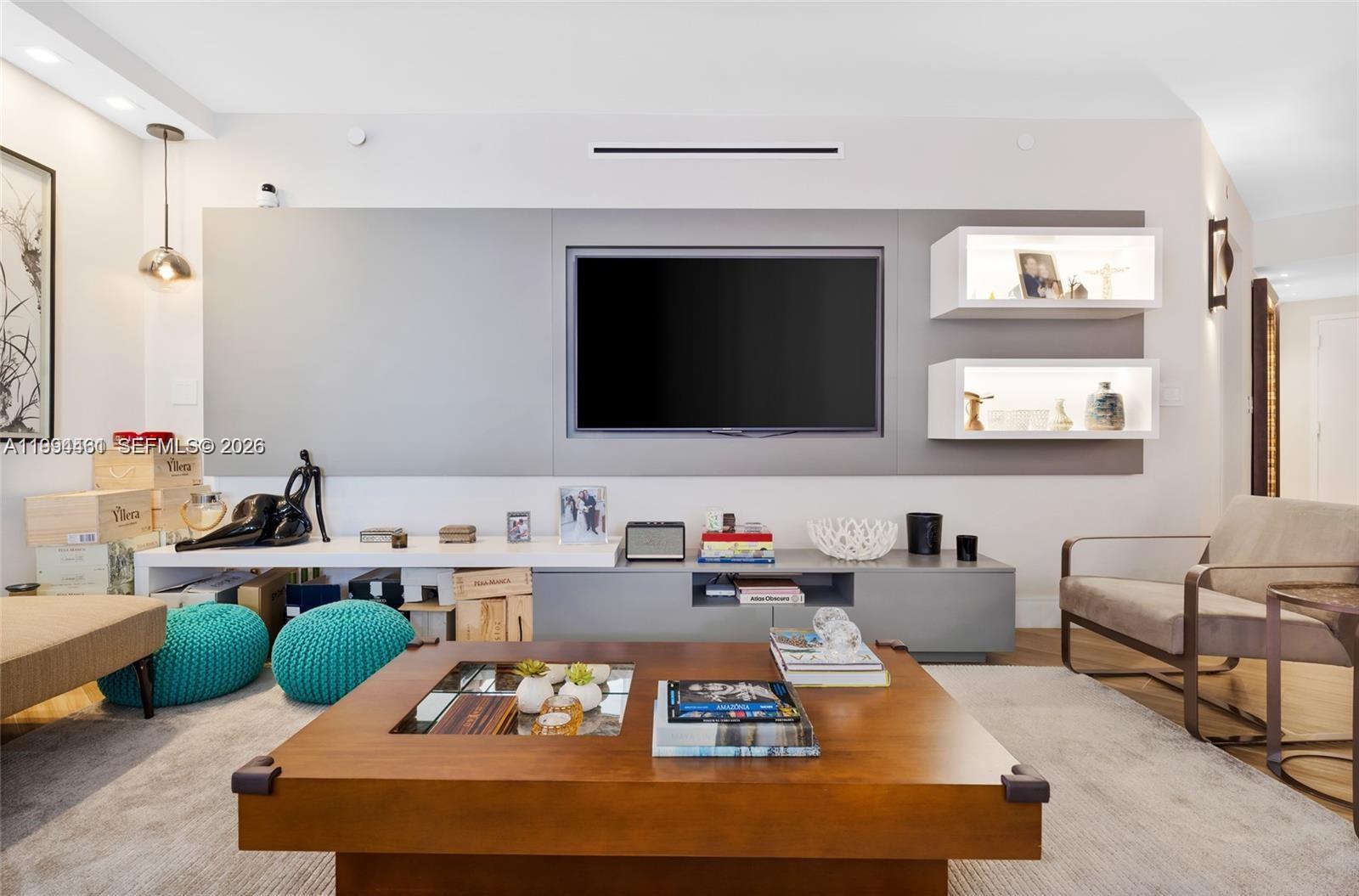 1581 Brickell Ave #506 Miami, FL 33129