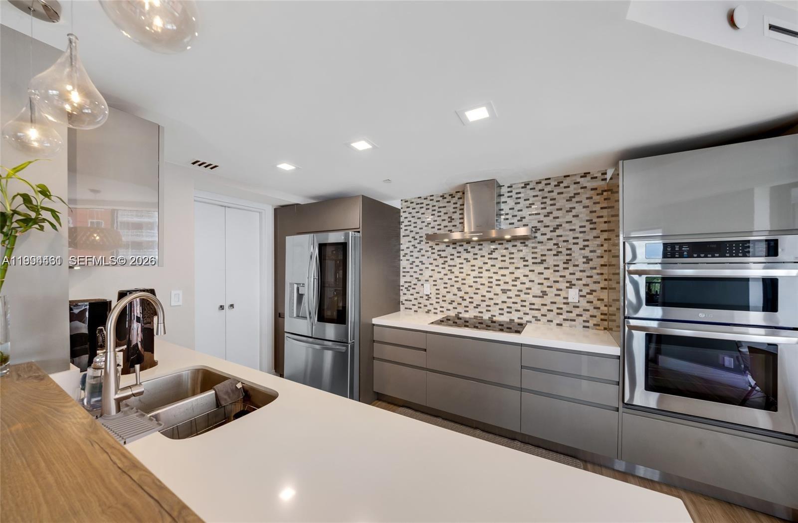 1581 Brickell Ave #506 Miami, FL 33129