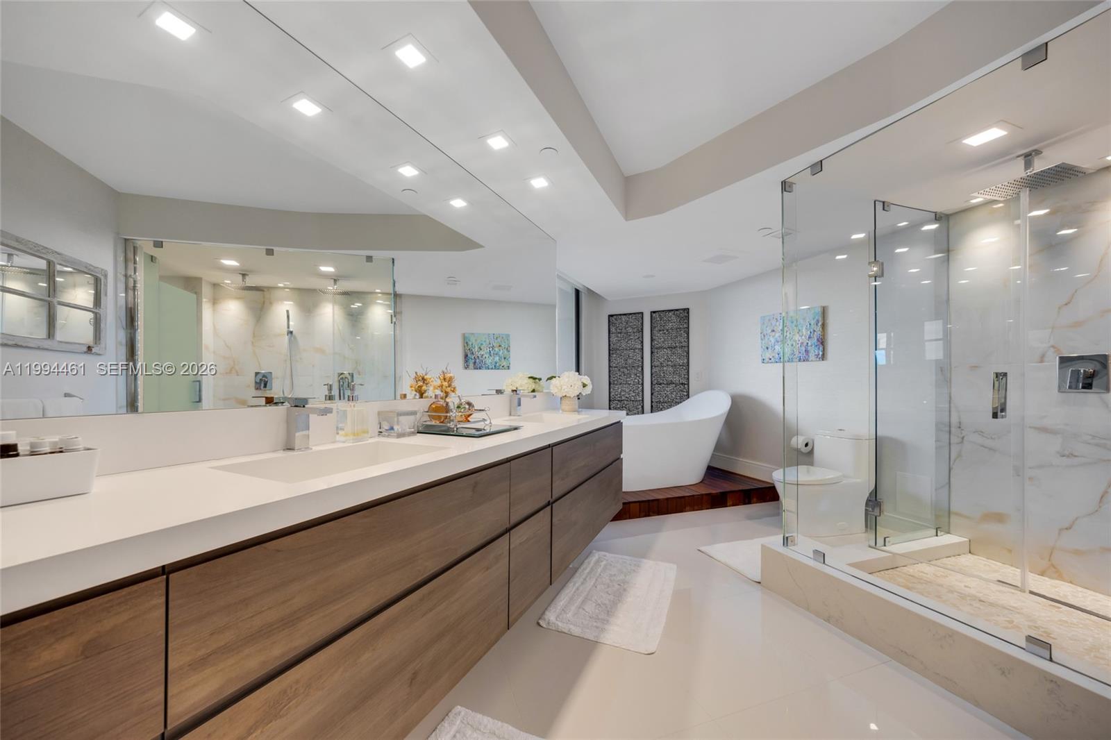 1581 Brickell Ave #506 Miami, FL 33129