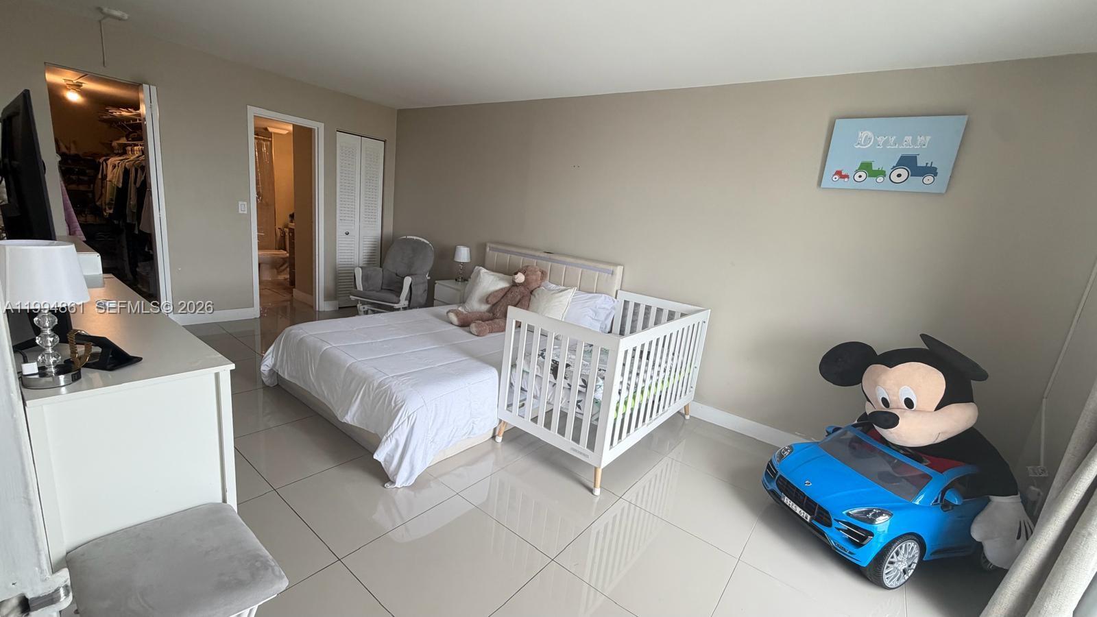 13499 Biscayne Blvd #805 North Miami, FL 33181