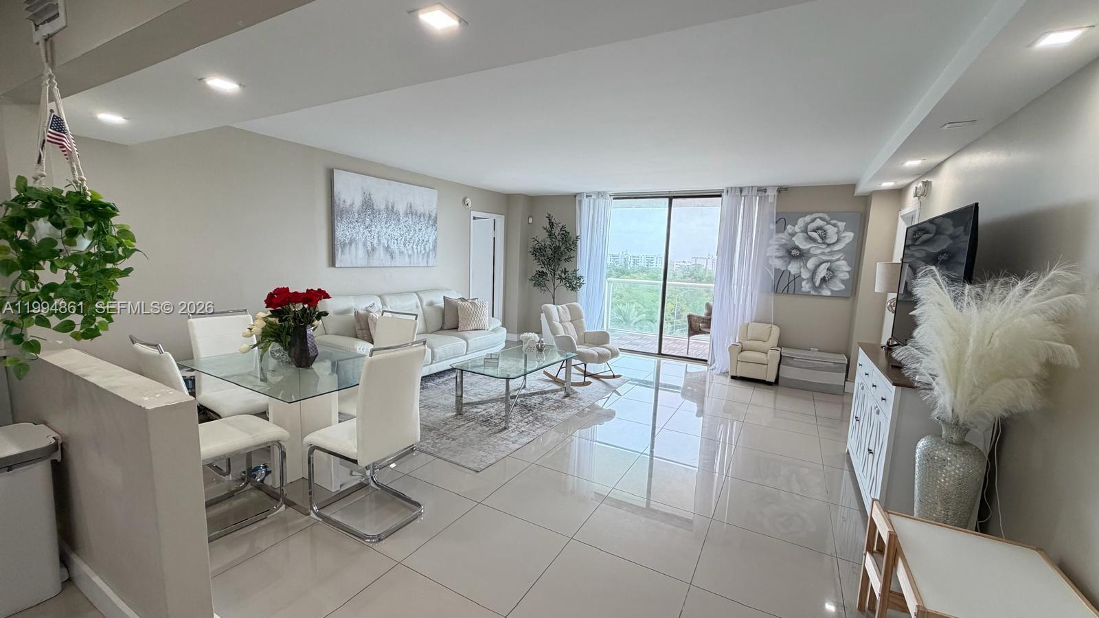 13499 Biscayne Blvd #805 North Miami, FL 33181