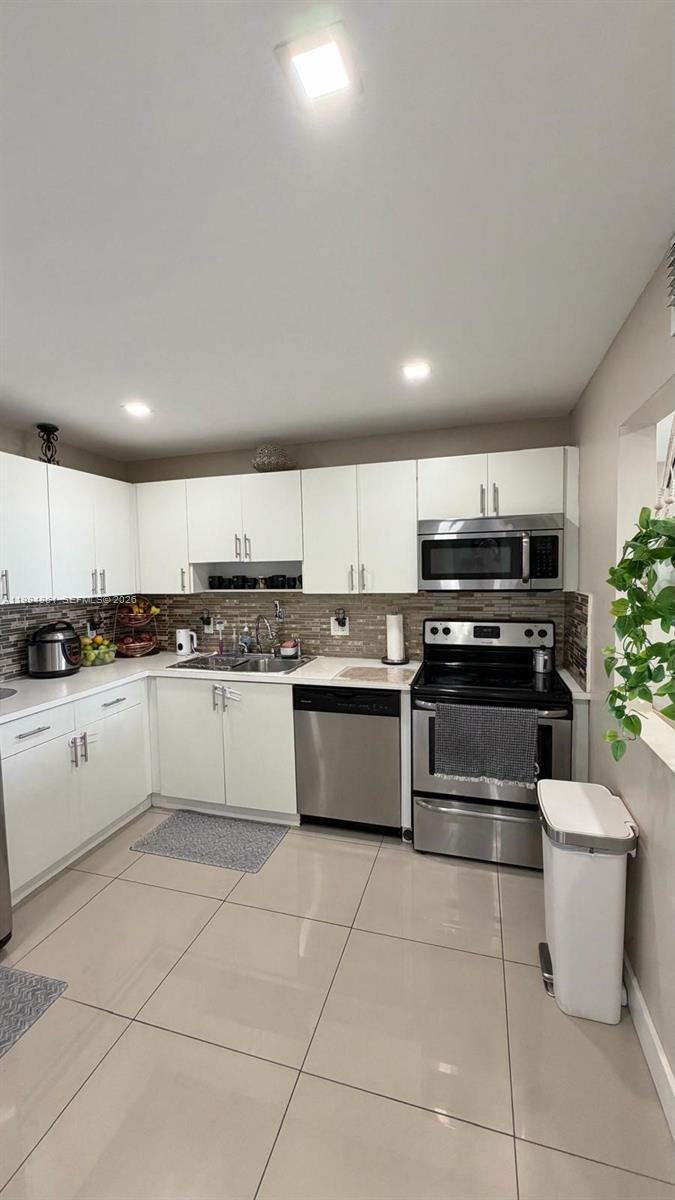 13499 Biscayne Blvd #805 North Miami, FL 33181