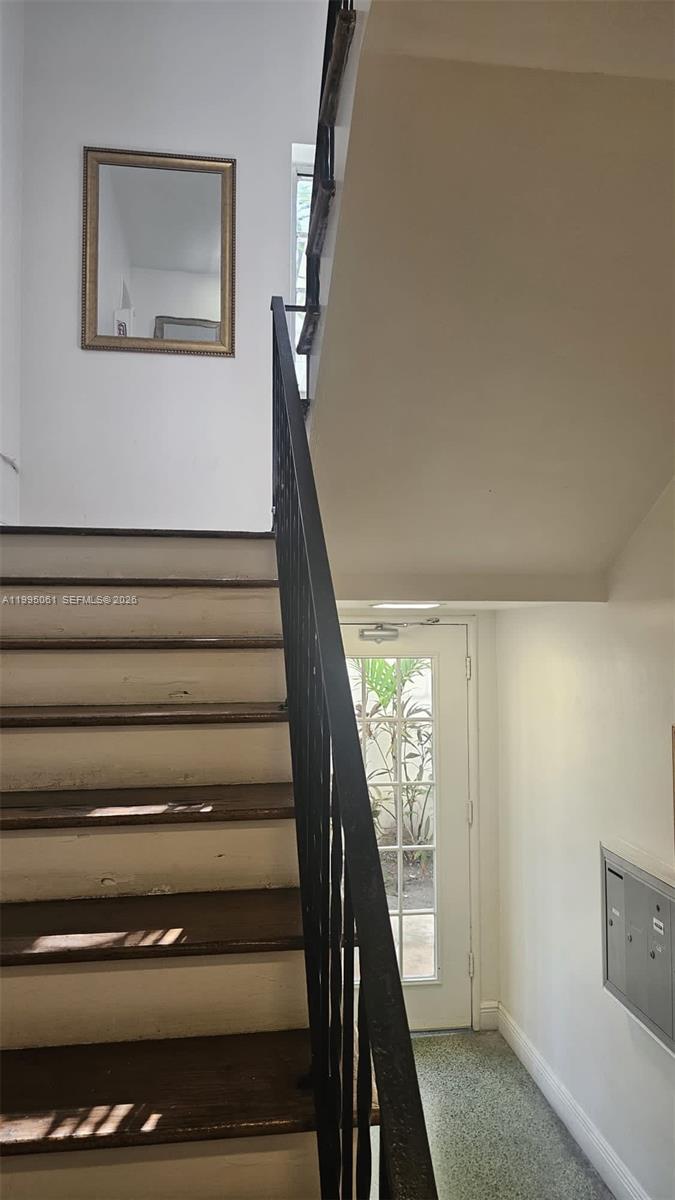 1616 Michigan Ave #11