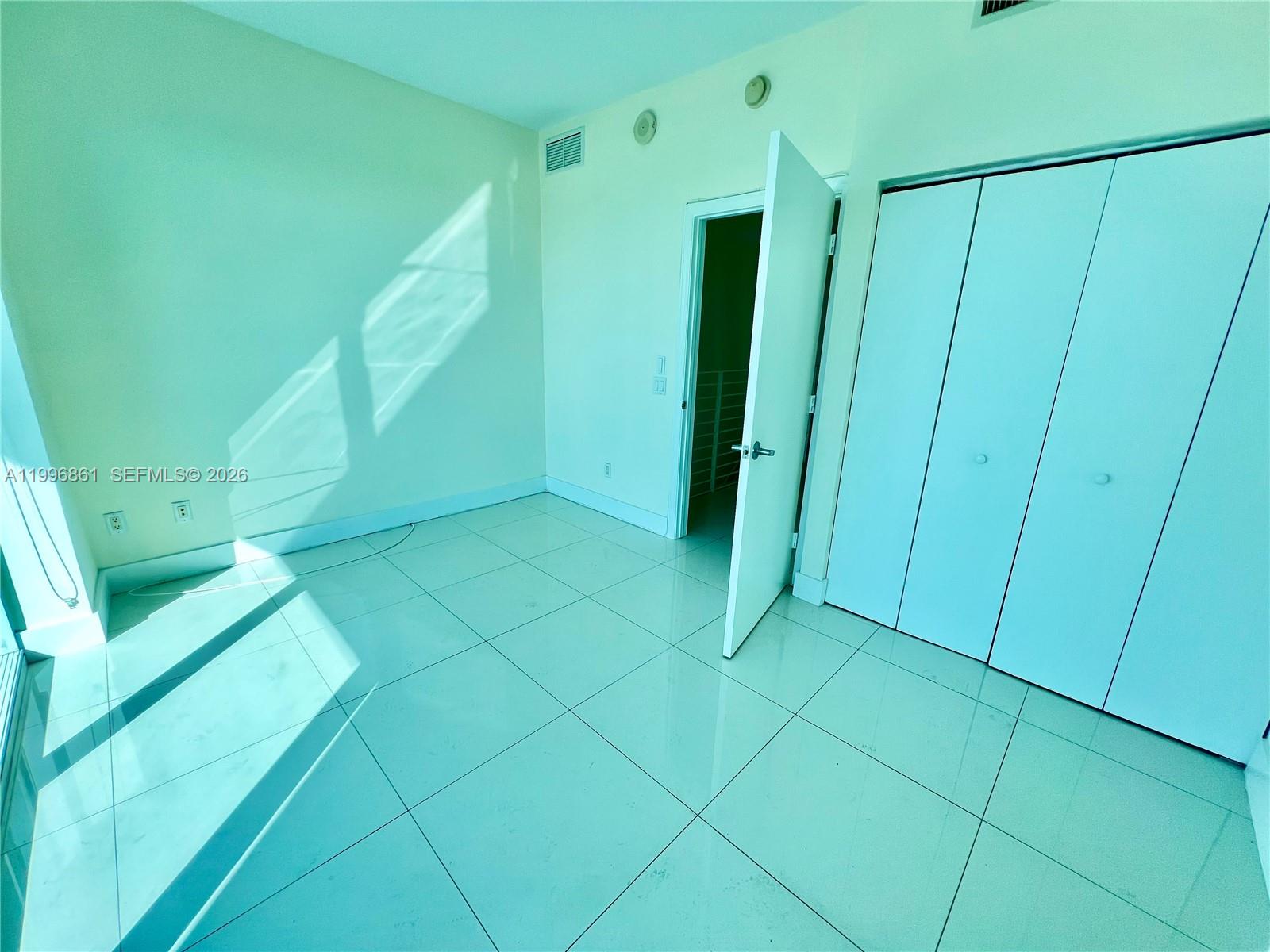 image Infinity at Brickell9