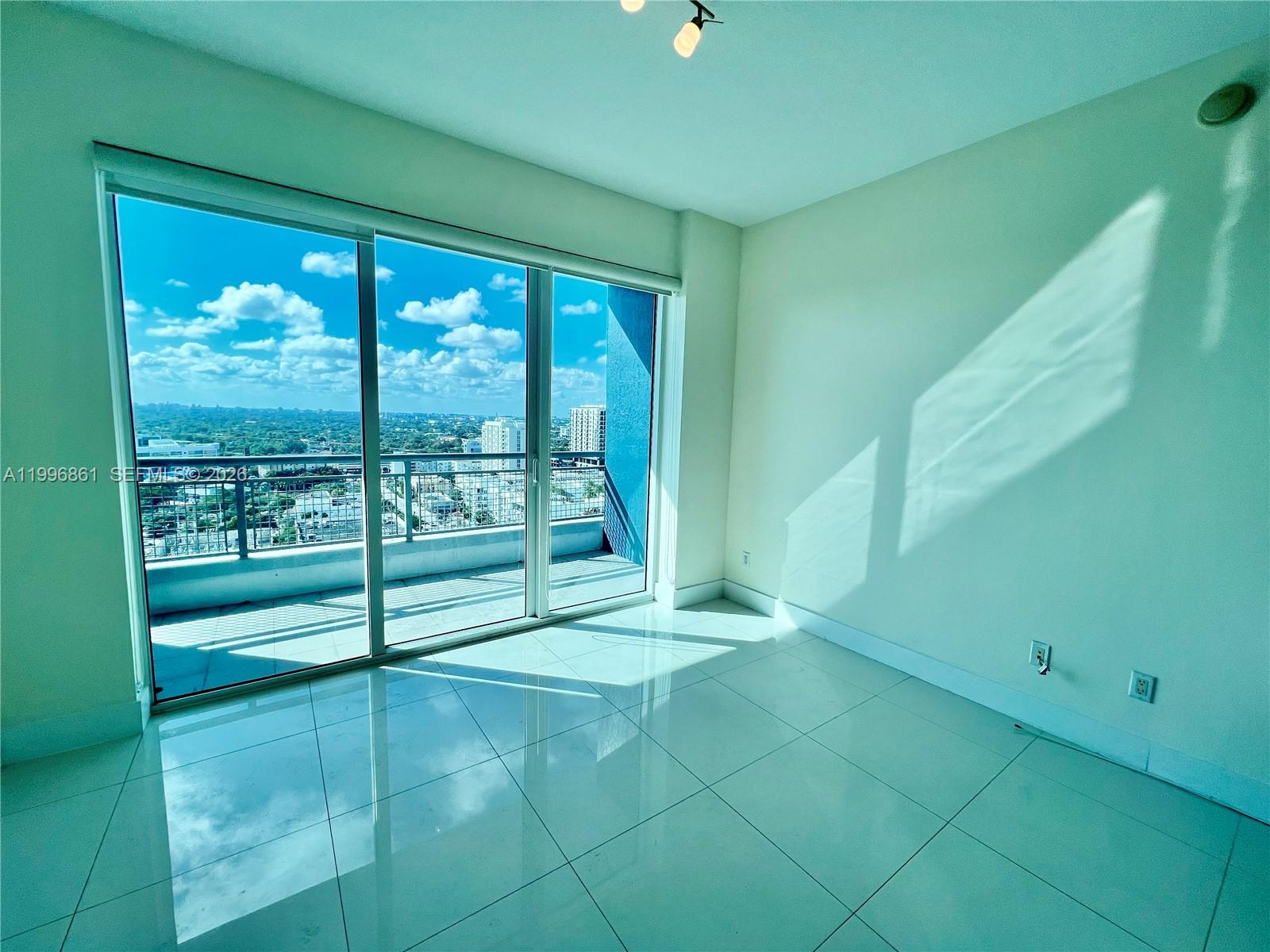 image Infinity at Brickell12