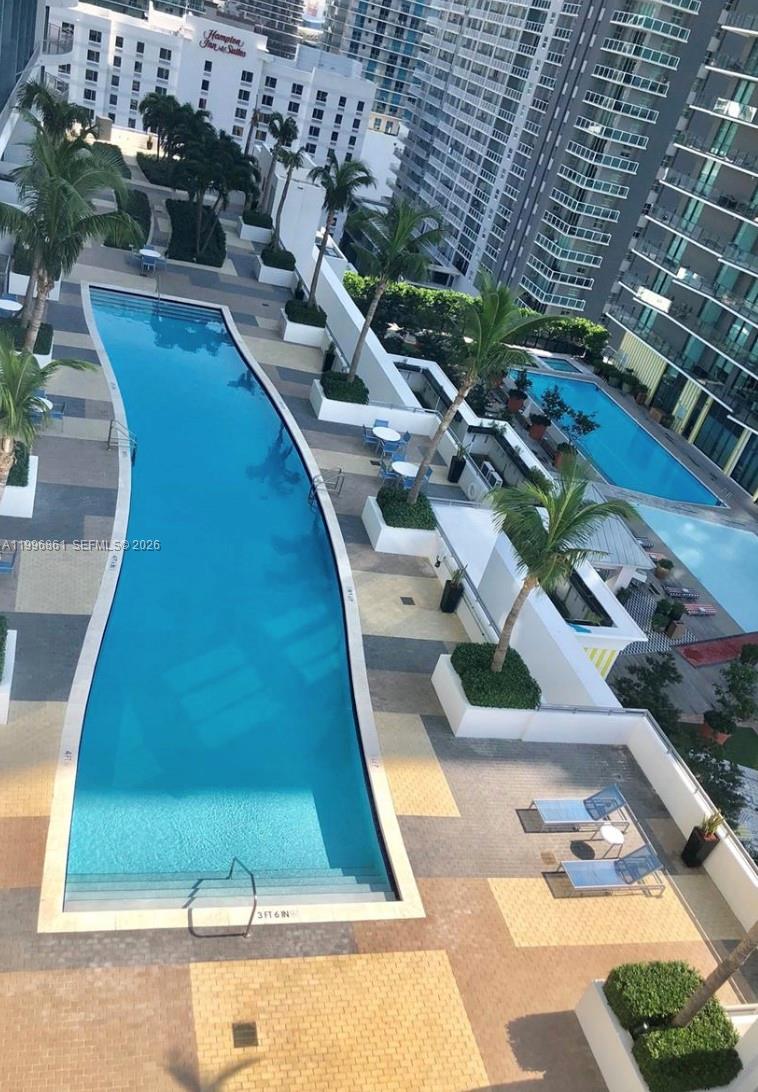 image Infinity at Brickell18