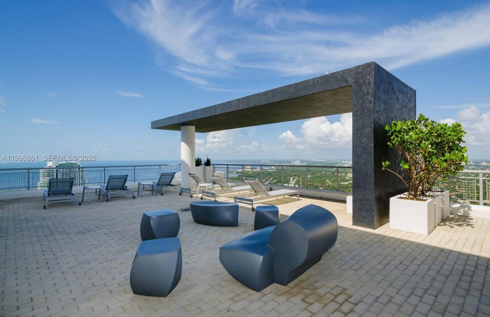 image Infinity at Brickell19
