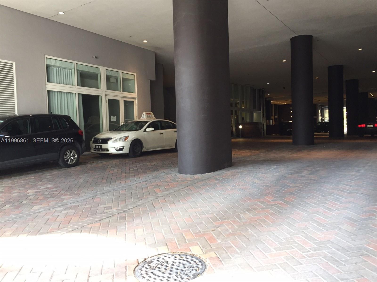 image Infinity at Brickell24