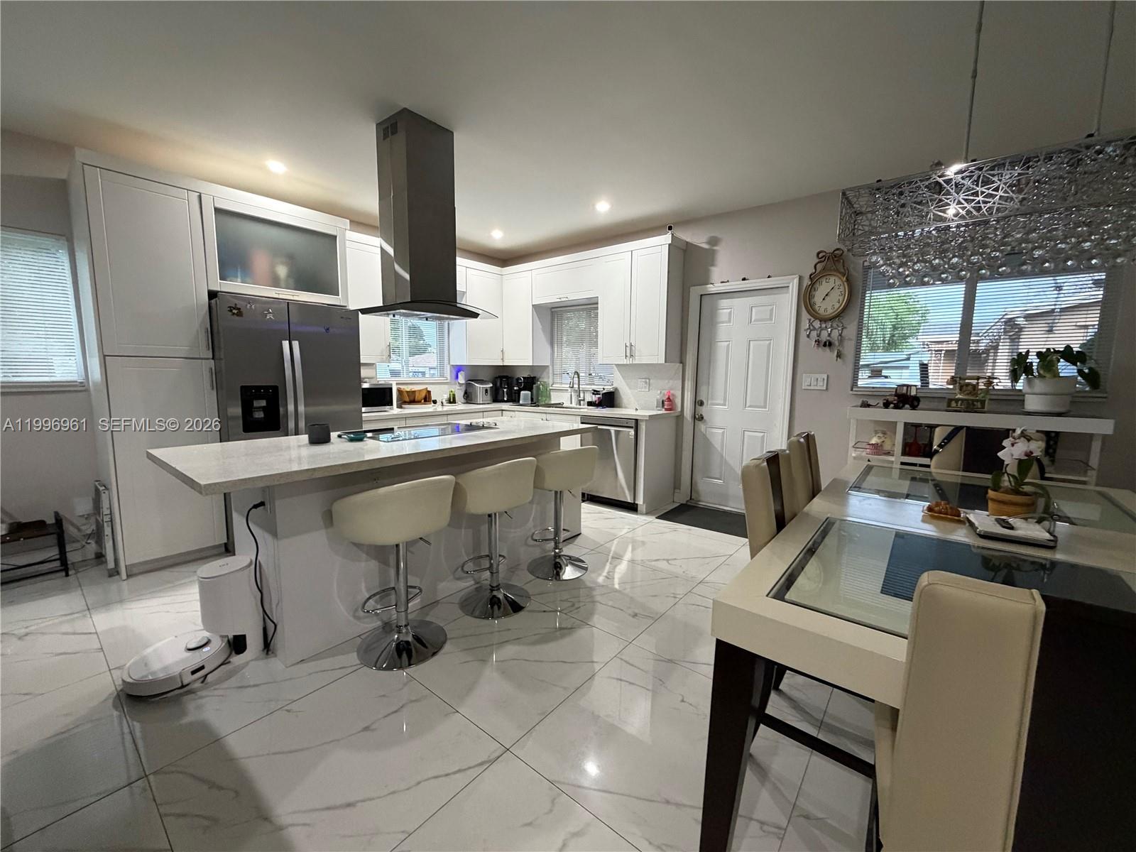 2241 N 62nd Ave Hollywood, FL 33024