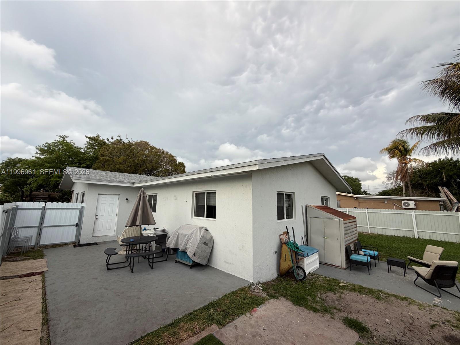 2241 N 62nd Ave Hollywood, FL 33024