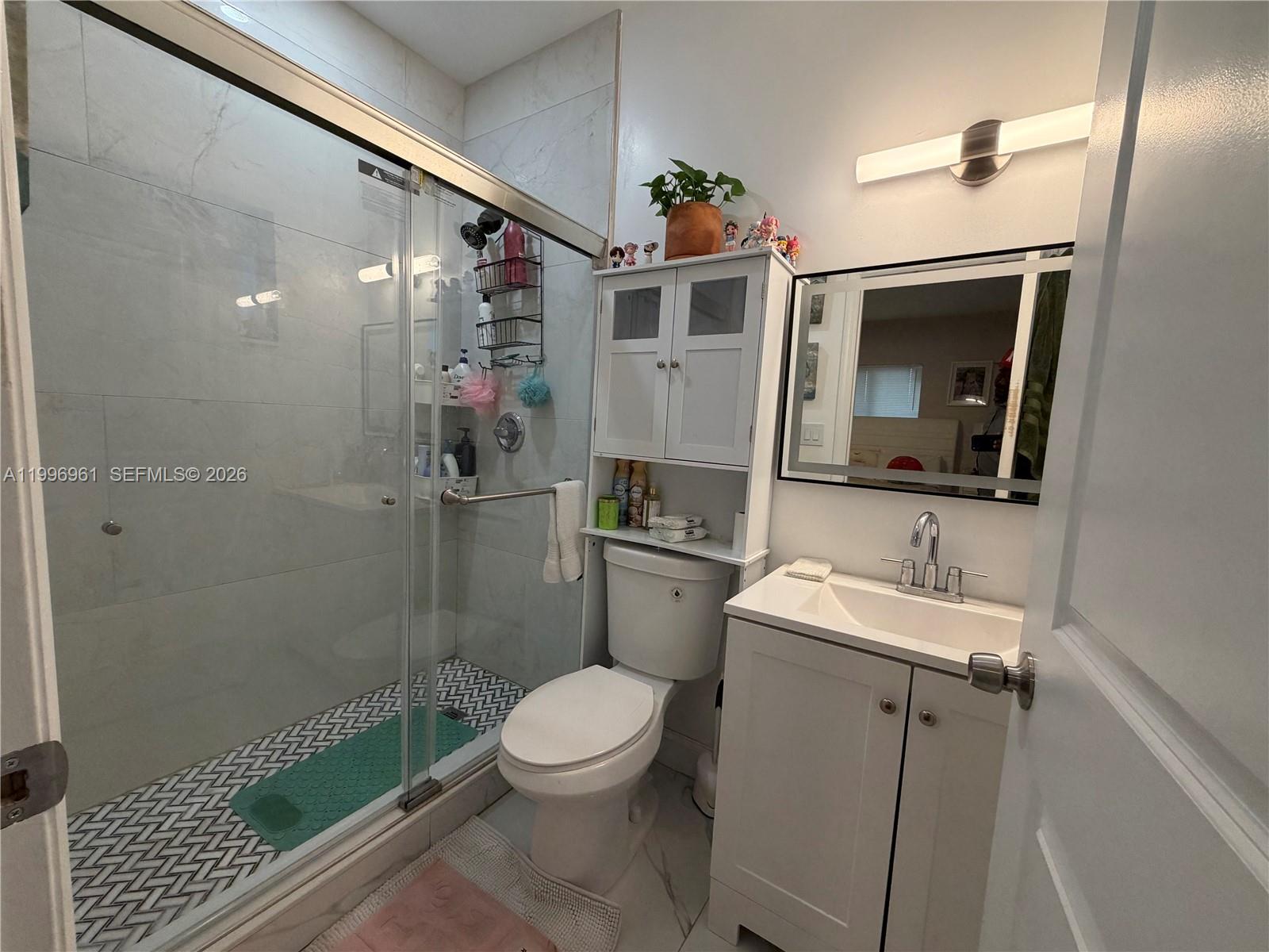 2241 N 62nd Ave Hollywood, FL 33024