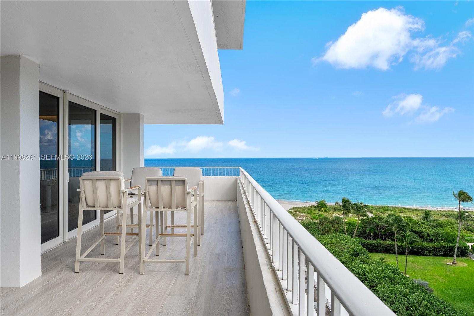 image Commodore Club South11