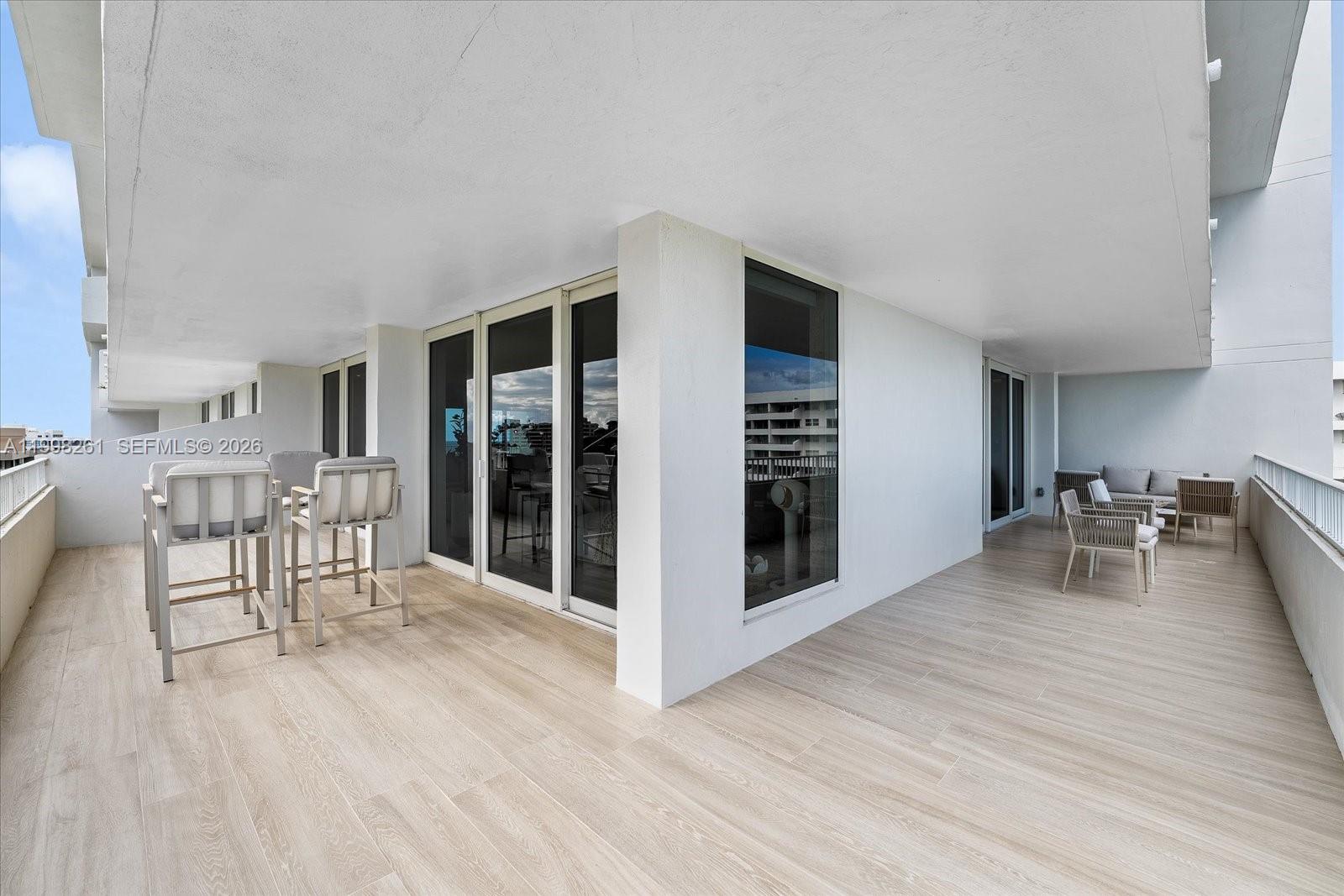 image Commodore Club South13