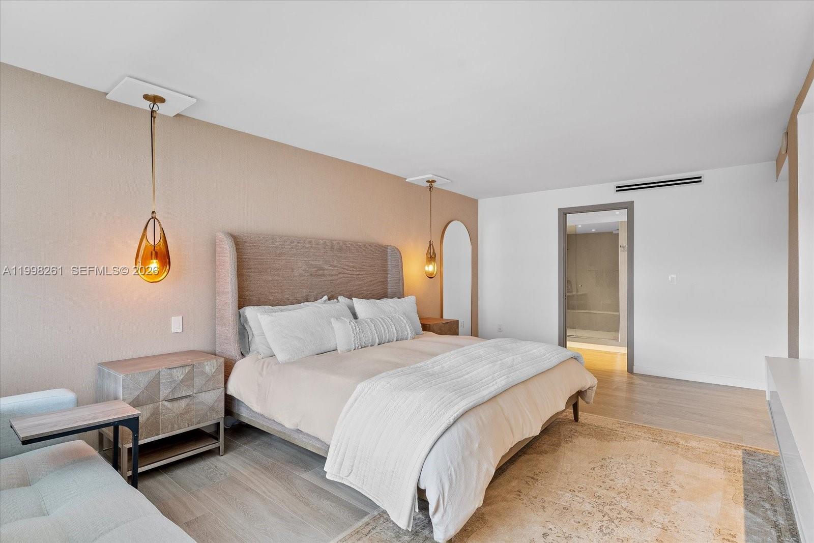 image Commodore Club South17