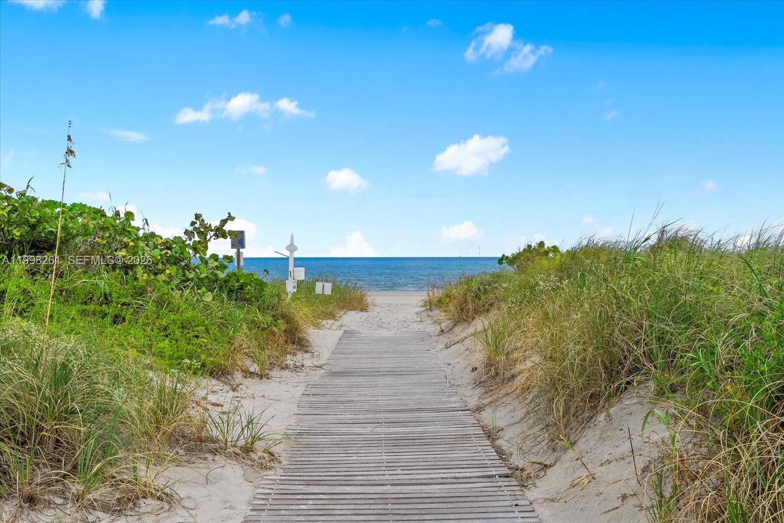 image Commodore Club South30