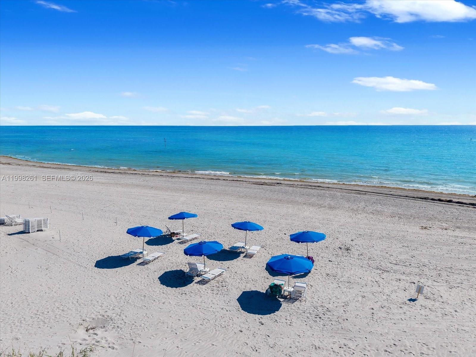 image Commodore Club South31