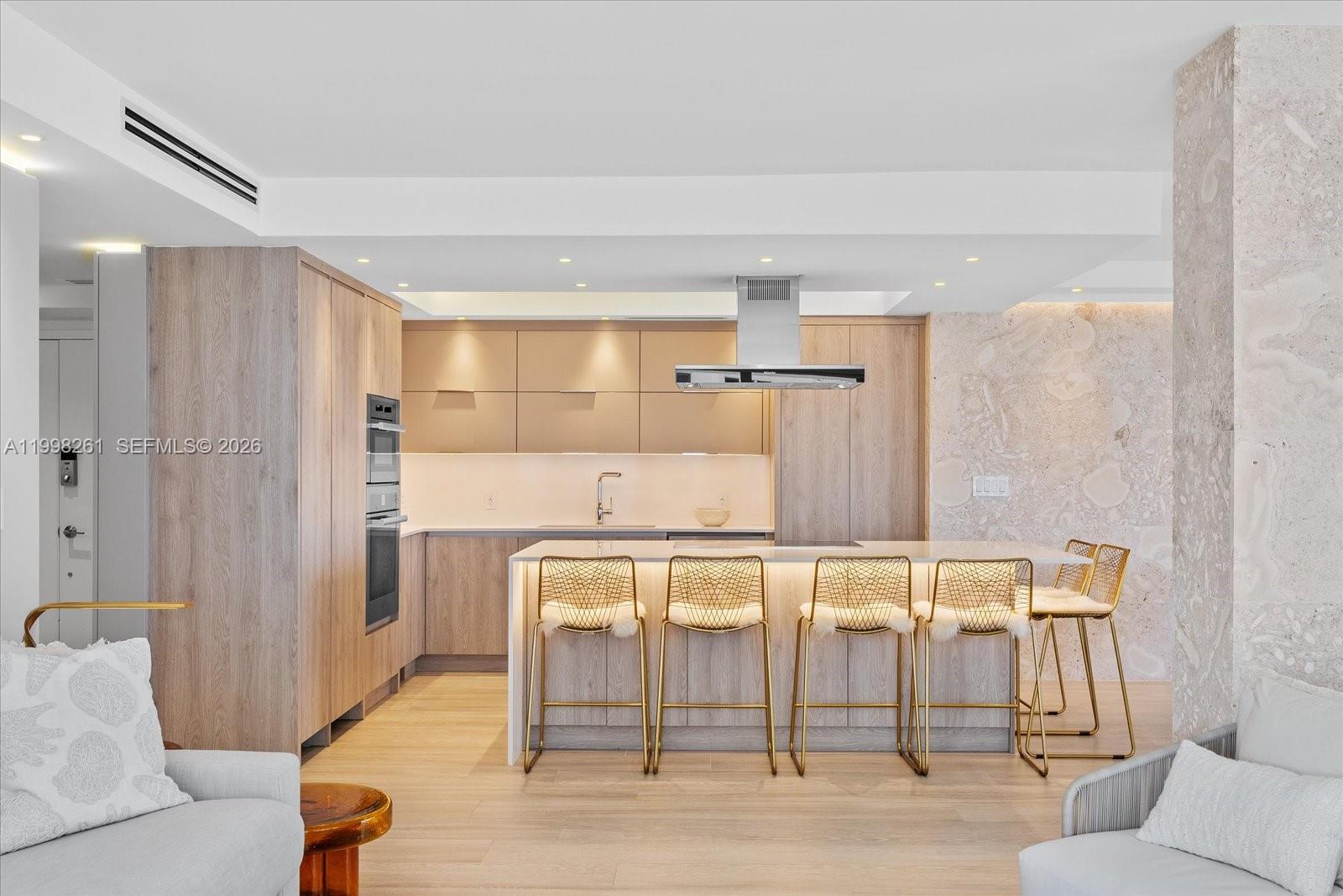 image Commodore Club South4