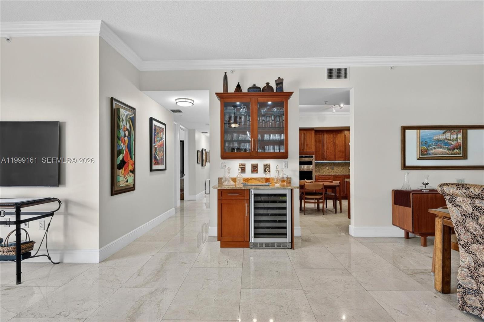 650 Valencia Ave #302 Coral Gables, FL 33134