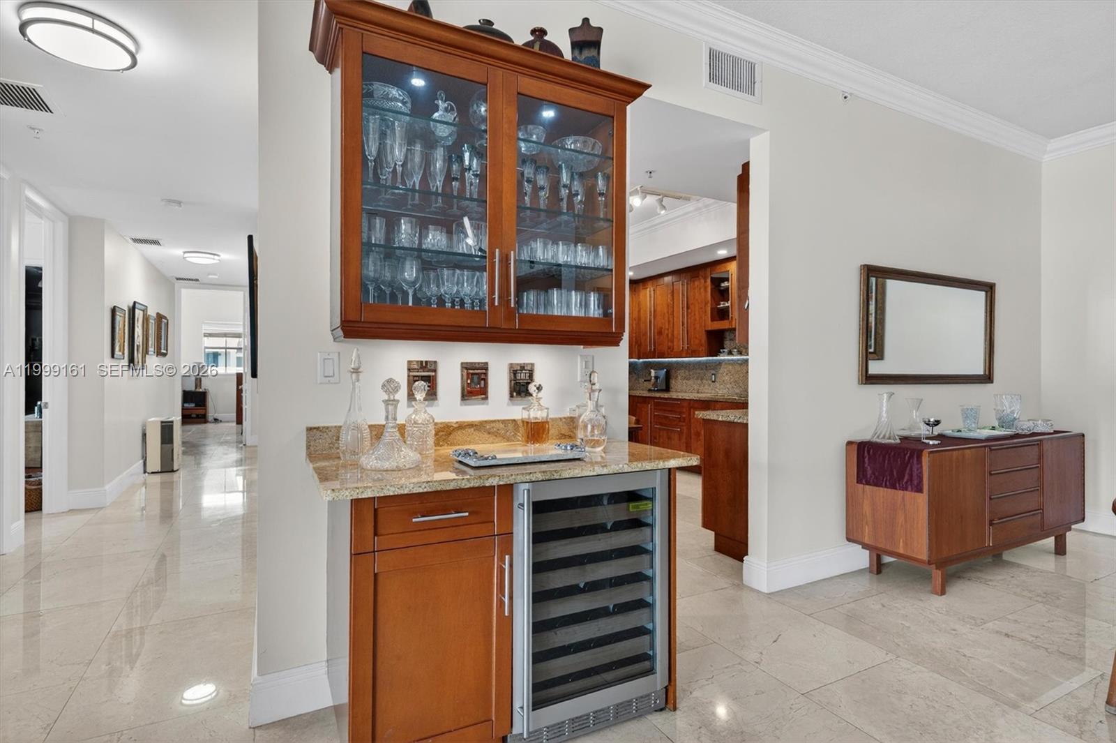 650 Valencia Ave #302 Coral Gables, FL 33134