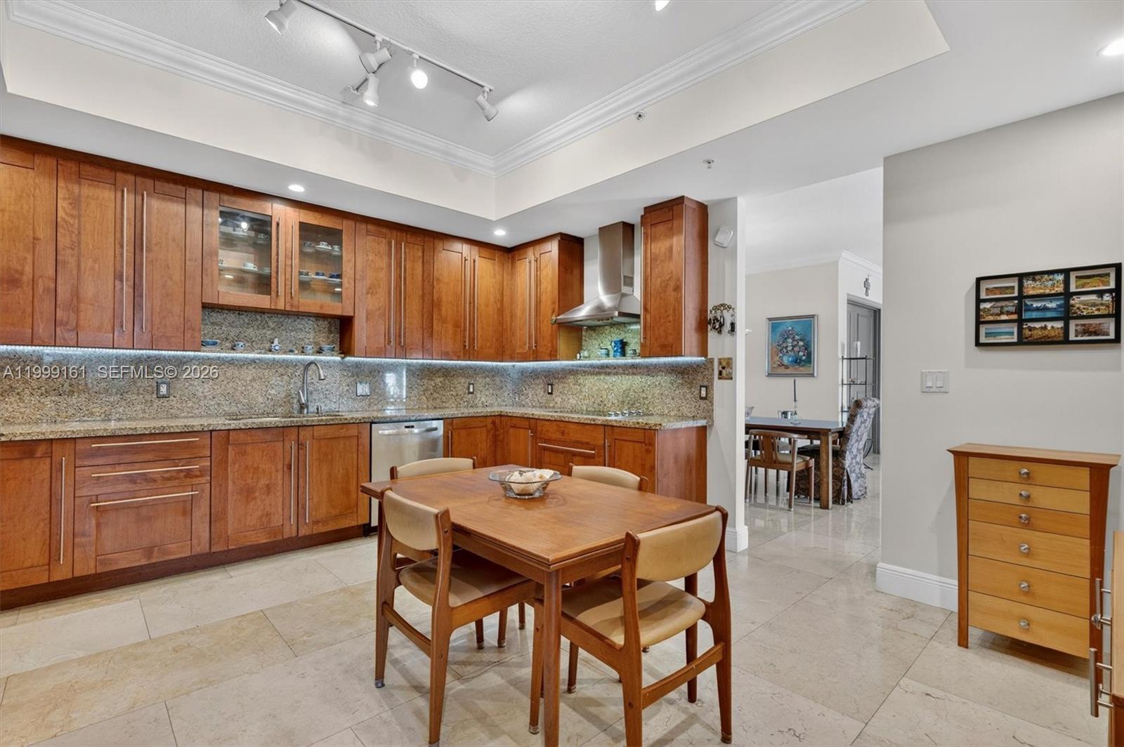 650 Valencia Ave #302 Coral Gables, FL 33134