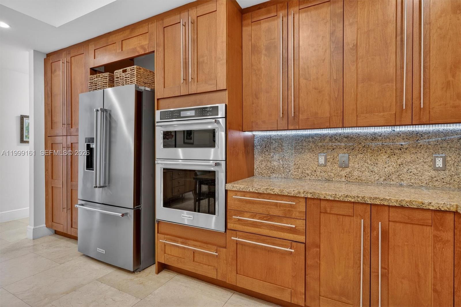 650 Valencia Ave #302 Coral Gables, FL 33134