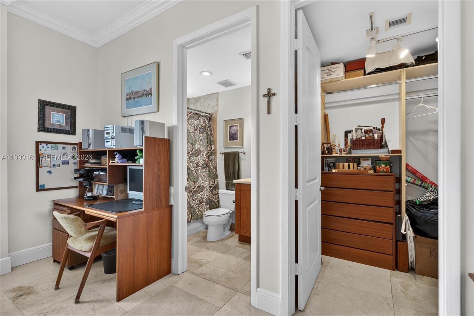 650 Valencia Ave #302 Coral Gables, FL 33134