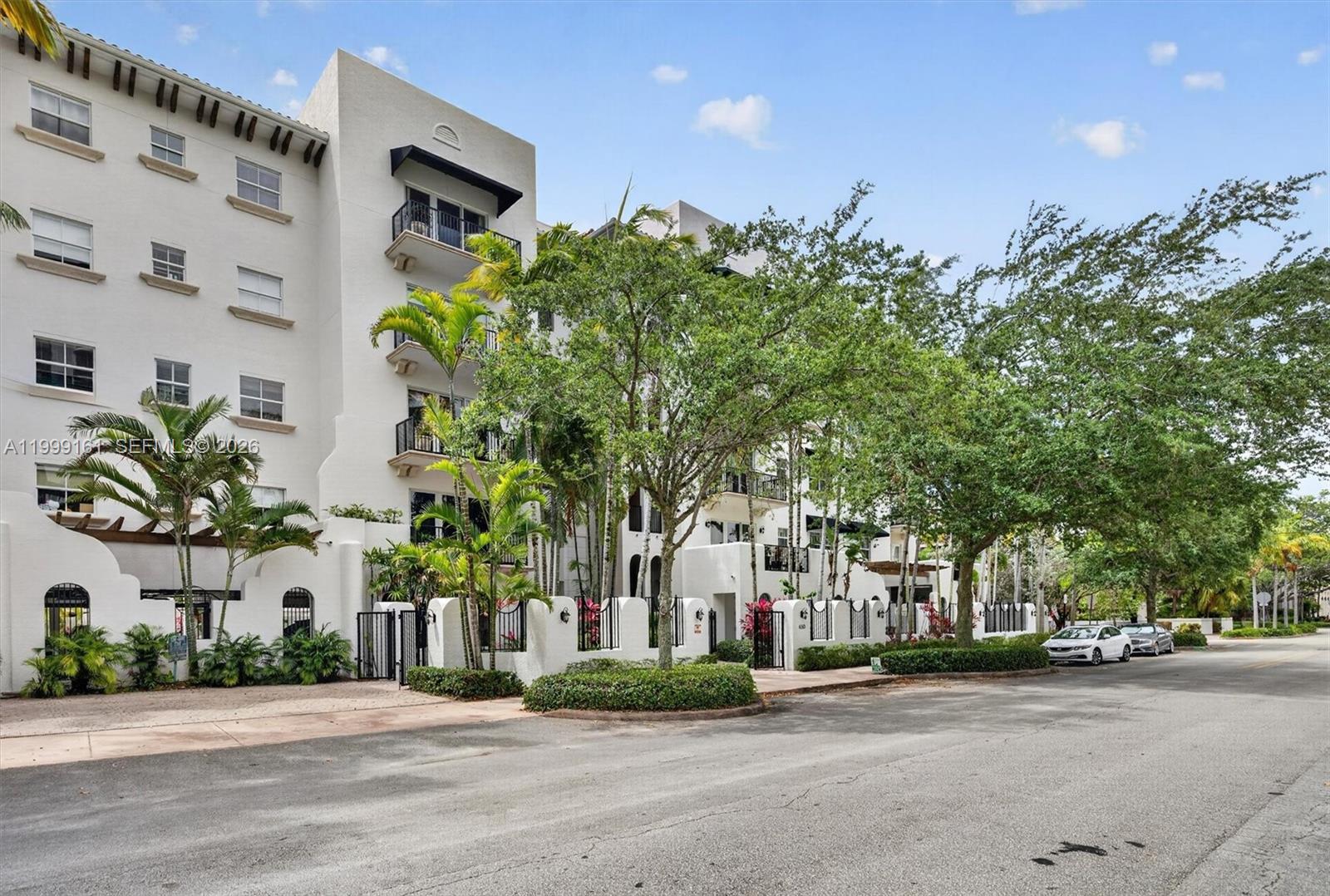 650 Valencia Ave #302 Coral Gables, FL 33134