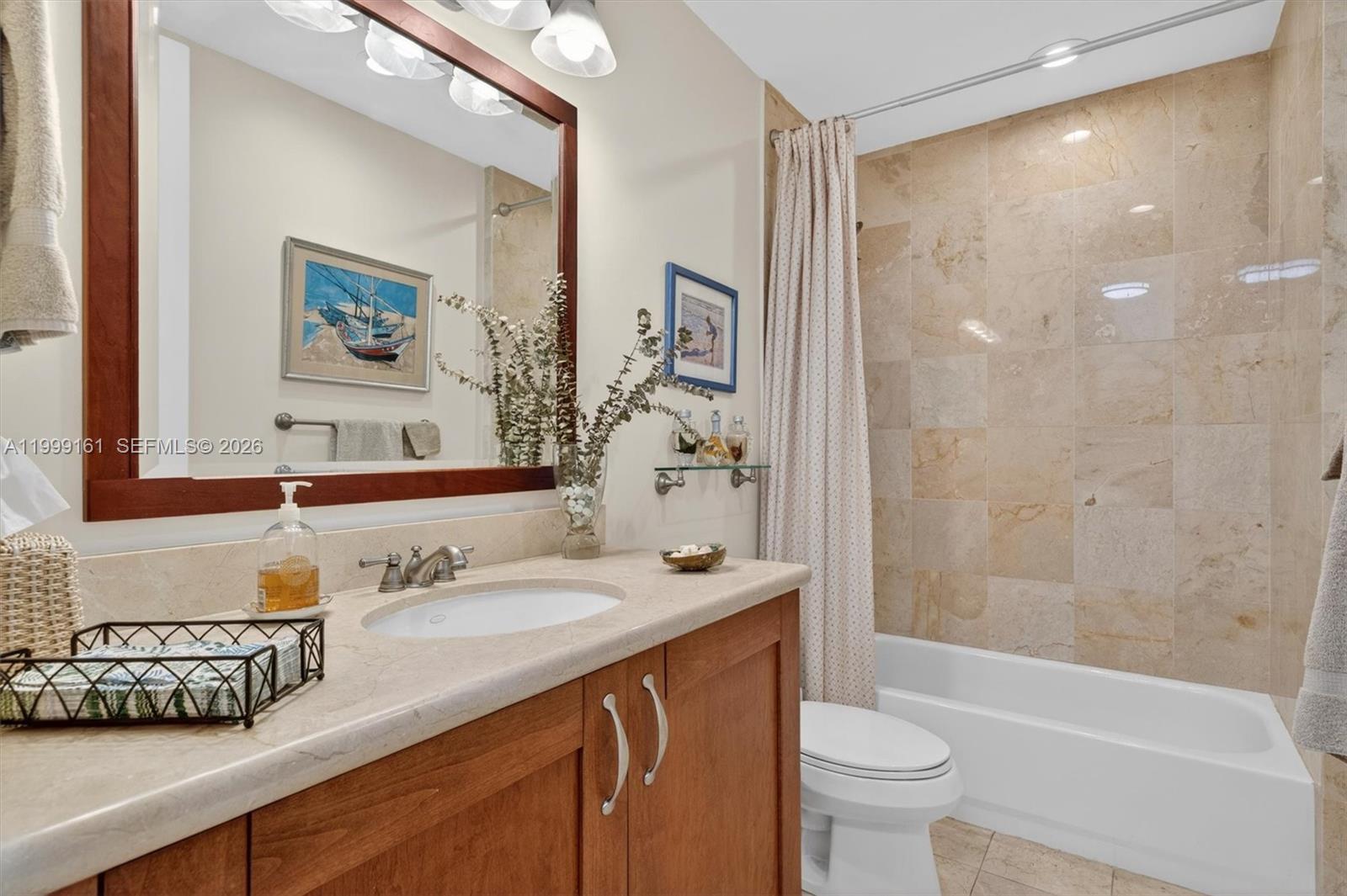 650 Valencia Ave #302 Coral Gables, FL 33134