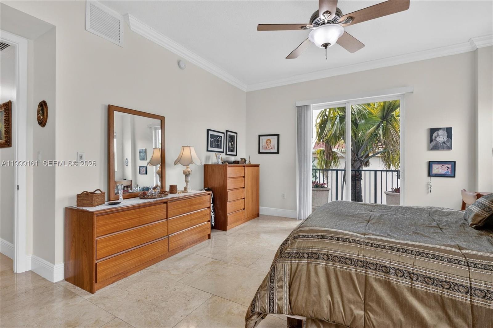 650 Valencia Ave #302 Coral Gables, FL 33134